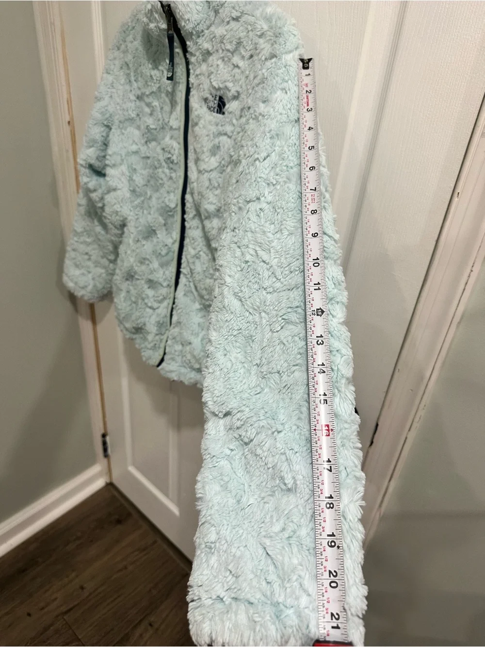 The North Face stains photos zipper